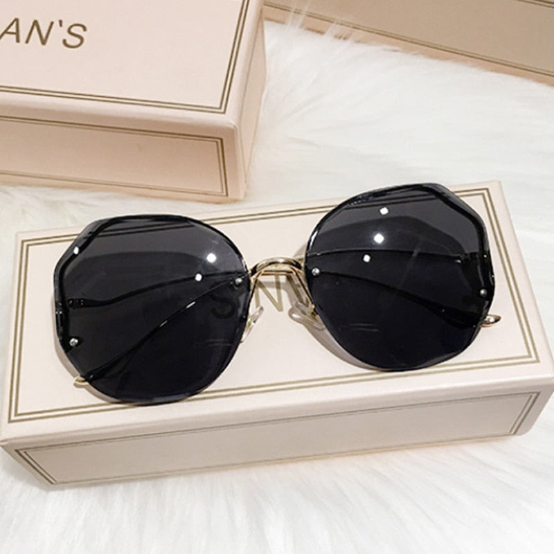 2023 Luxury Round Gradient Sunglasses Women Metal Curved Temples Eyewear Ocean Rimless Fashion Sun Glasses Ladies UV400