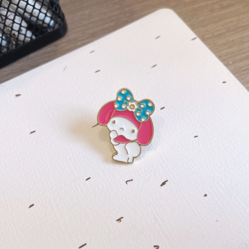 Sanrio Hello Kitty Cinnamon My Melody Lapel Pins for Backpack Anime Brooches Collar Jeans Jacket Fashion Jewelry Accessories