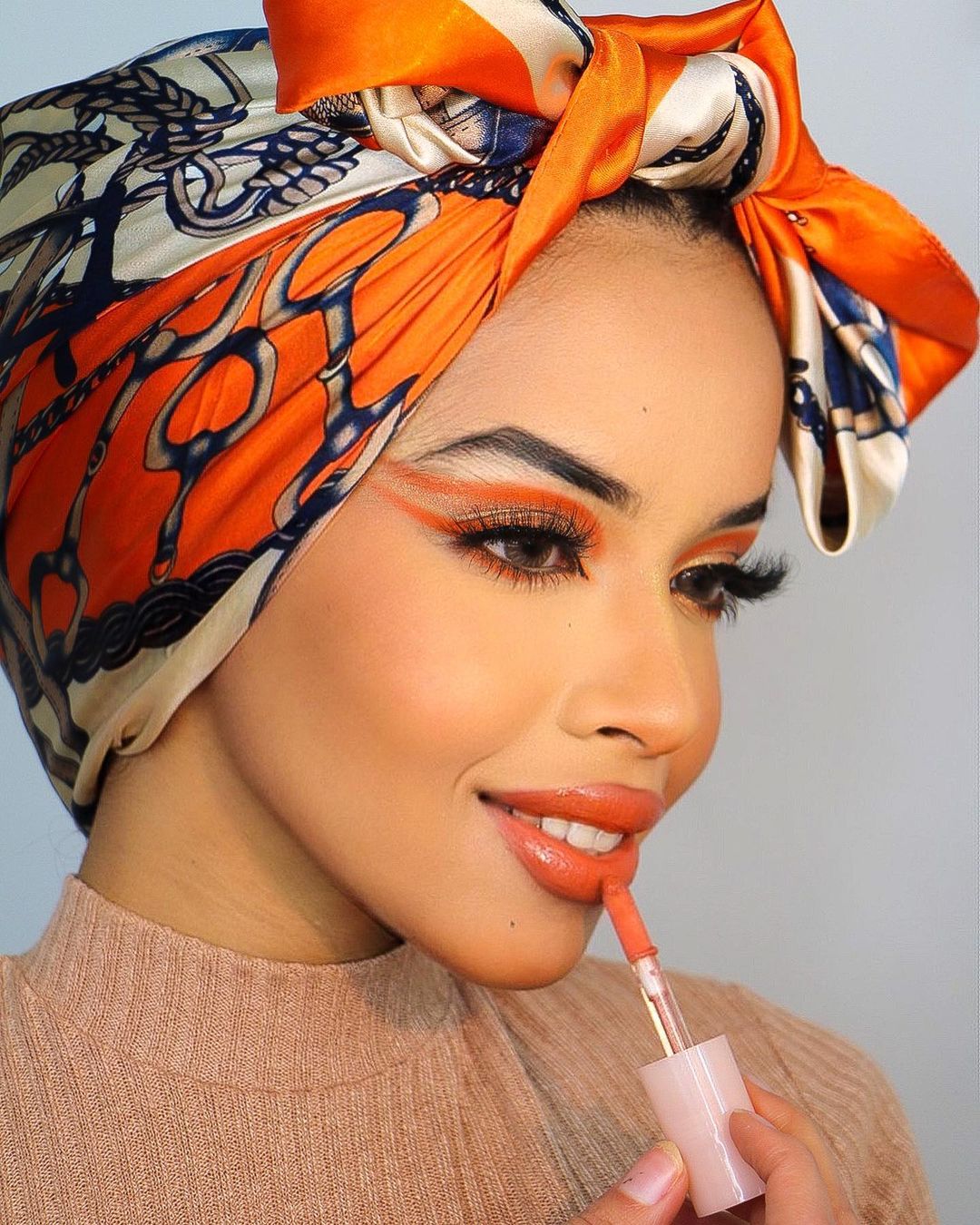 Solid Color Head Scarf Blcak Square 90*90 Silk Foulard Satin Bandana Cheveux Neckerchief Hijab Accessoires For Woman Hair Scarf